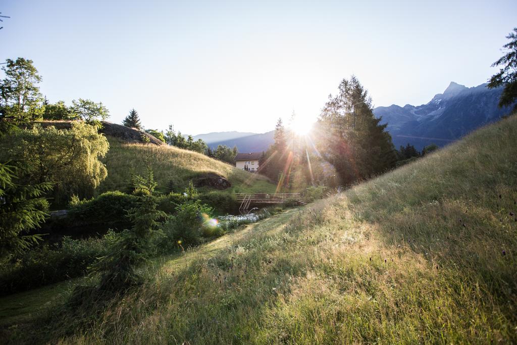 Ferienwohnungen Oetztal Sautens Exterior photo